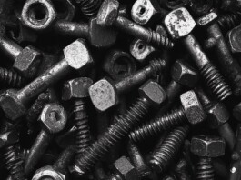 Нержавеющий строительный крепеж: виды иособенности