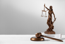 Квалифицированная помощь адвоката: защита в суде по уголовным и гражданским делам