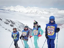 Детский горнолыжный лагерь в Газпром Поляне: уверенное катание и новые друзья