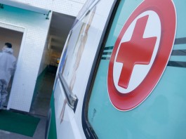 Муж выбросил молодую блогершу с 10-го этажа после избиения в лифте